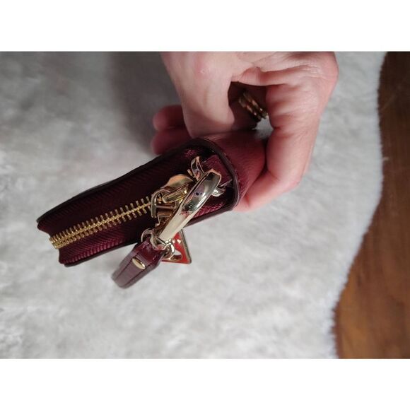 DKNY Leather Zip Around Wallet with Wrist Strap - Picture 6 of 7